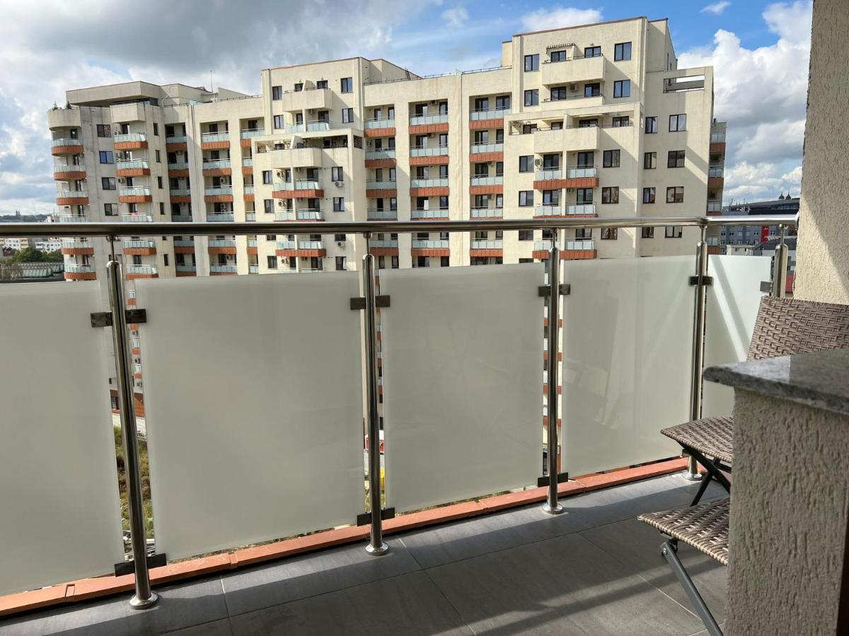 Studios & Apartments Palas By Glam At Lazar Towers Iasi Exterior foto